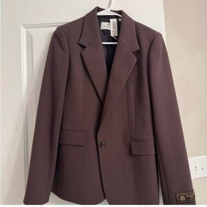 Aritzia Brown Blazer 

Size 4